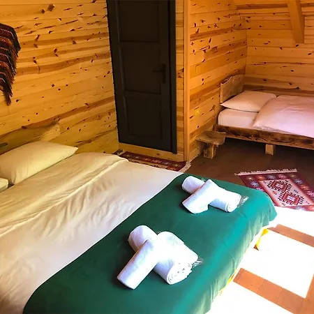 Guest house Homestay Dormitory Sleeping - Be My Guest