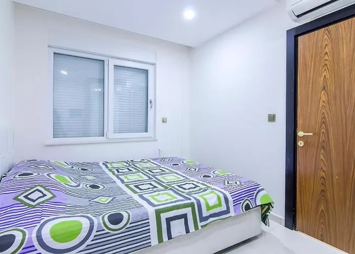 Sleeping - Be My Guest *